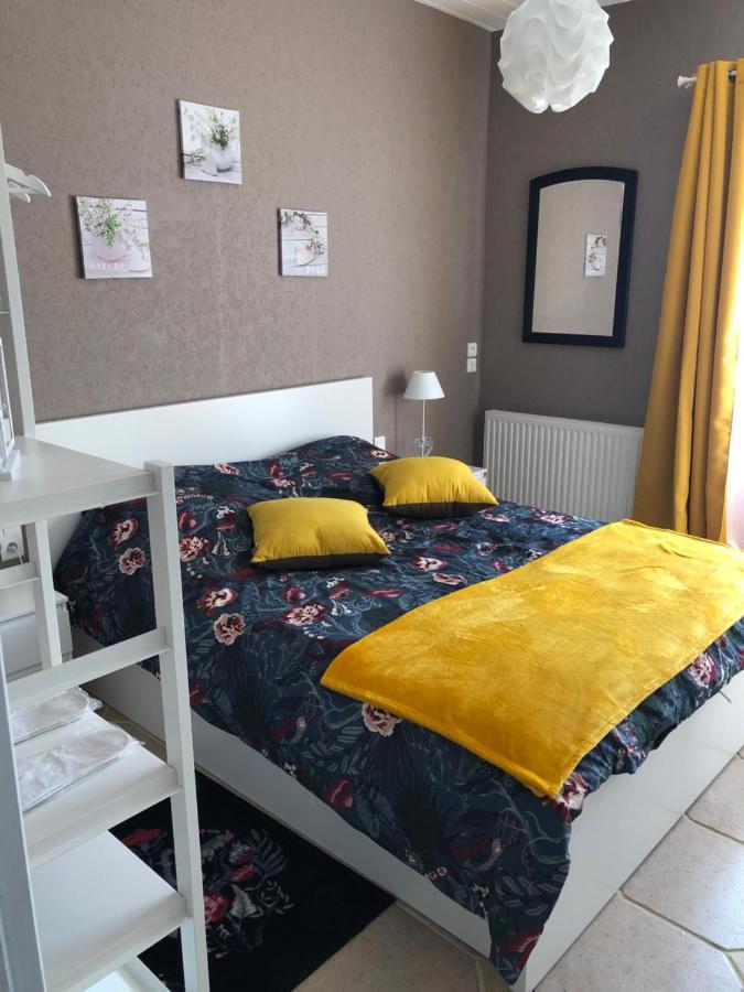 Bed and Breakfast Le Jardin Des Roses Gerponville Екстер'єр фото