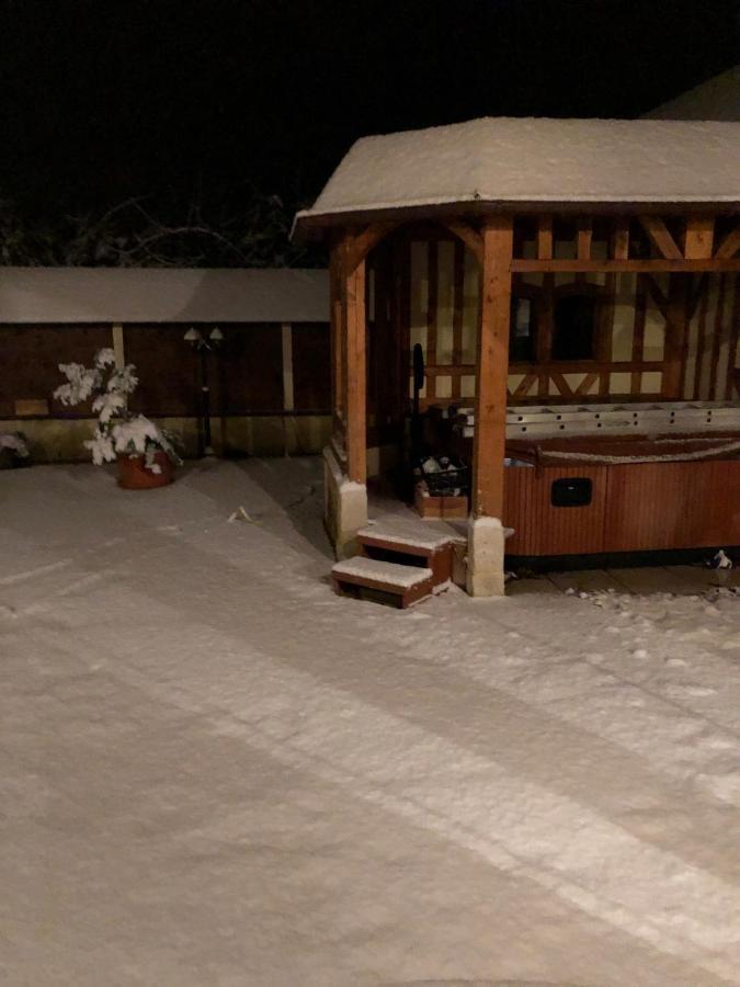 Bed and Breakfast Le Jardin Des Roses Gerponville Екстер'єр фото