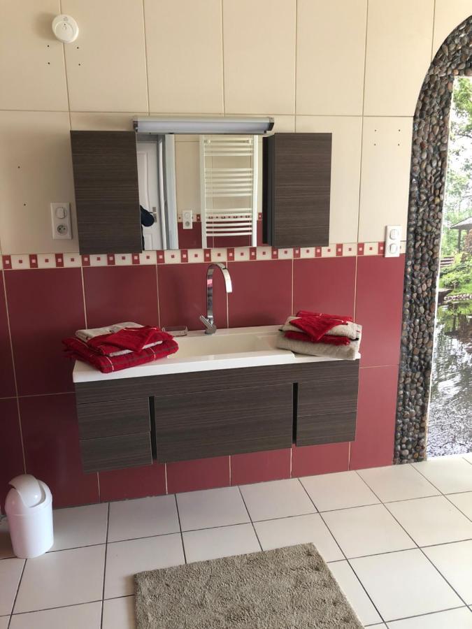 Bed and Breakfast Le Jardin Des Roses Gerponville Екстер'єр фото